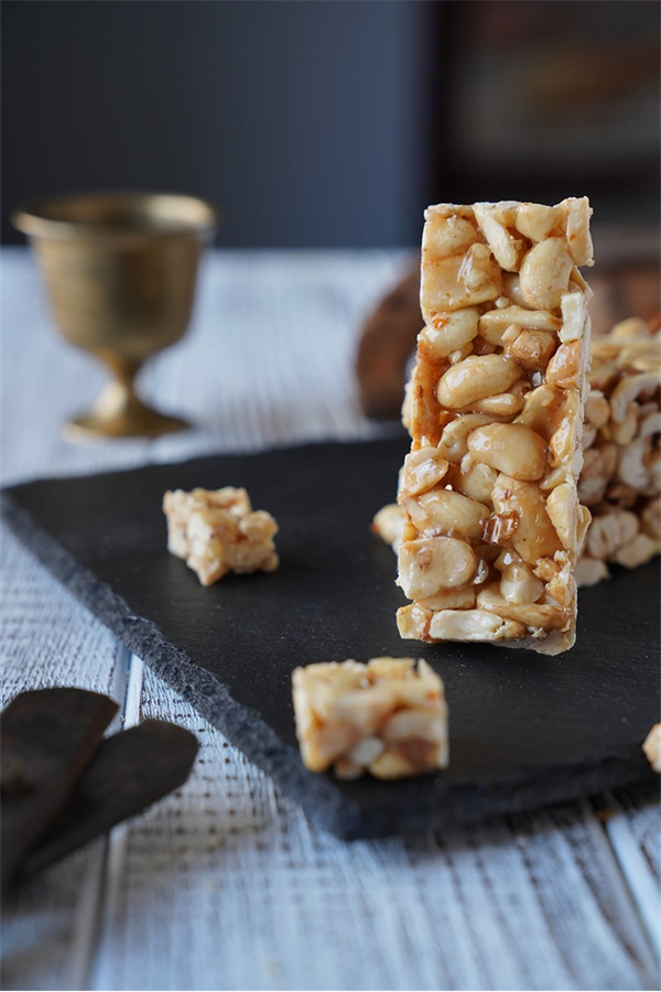 Yer Fıstıklı Krokan (285 Gr)