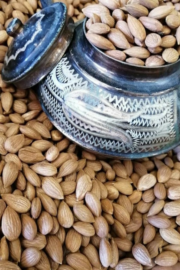 Gün Kurusu Kayısı Çekirdeği 1 kg